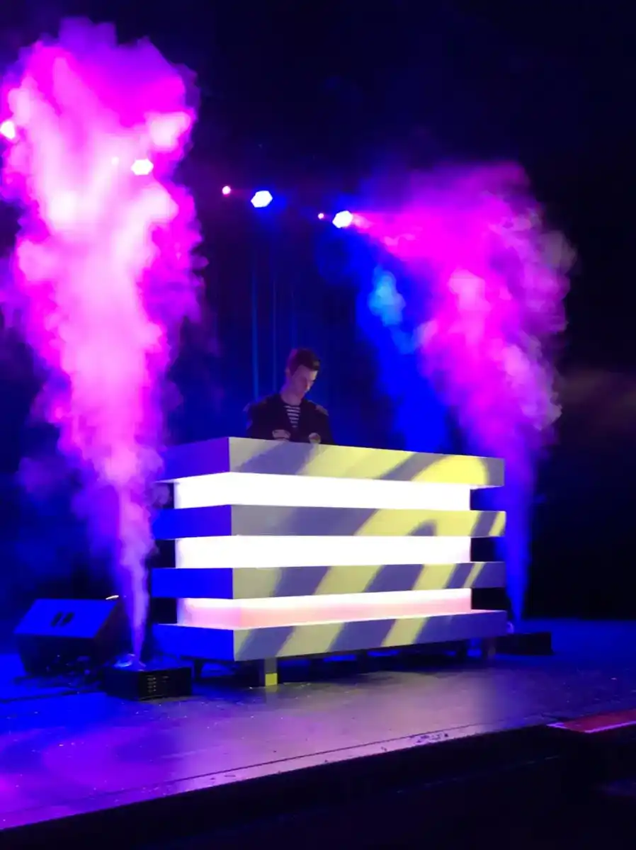 Thijs van DJ CT
